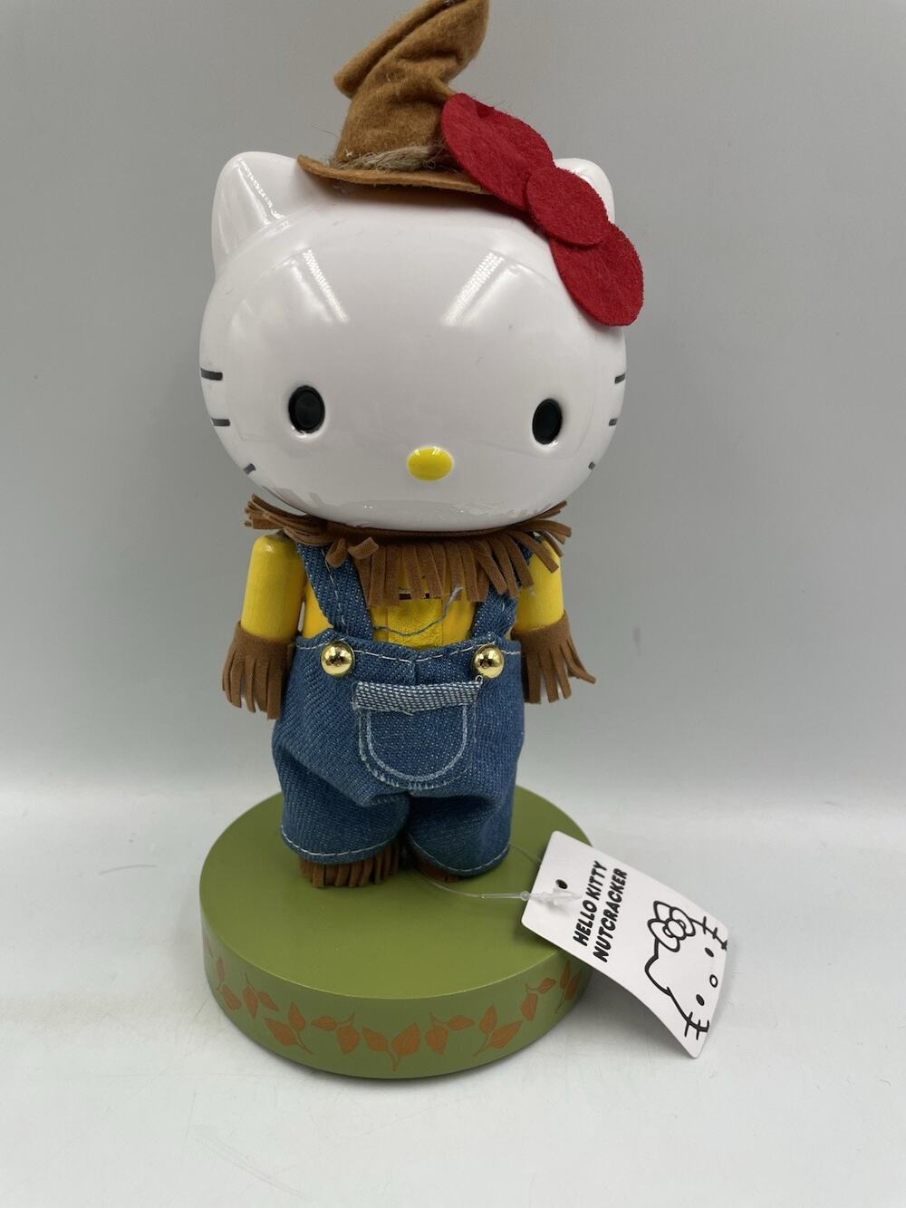 NWT Sanrio Hello Kitty Scarecrow Nutcracker 2026 Fall Halloween Decor